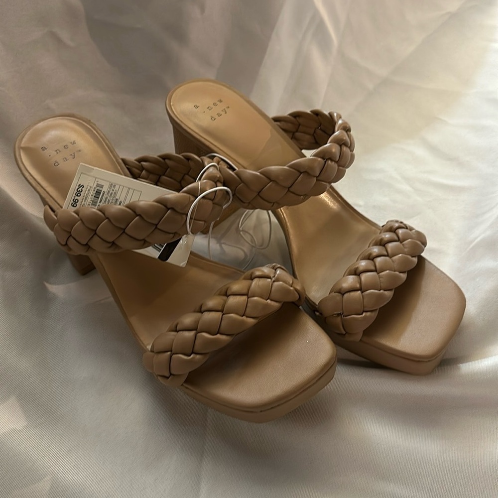 A New Day Women’s Sandals Size 8.5
